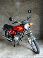 Honda GL100 สีแดง ไฟกลมแต่งแนวๆ ราคา 18,500 บาท